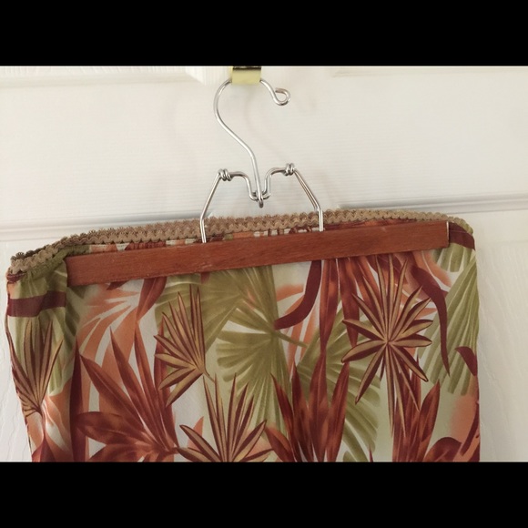 New York City Design Co. Tropical Print Skirt - Picture 5 of 7